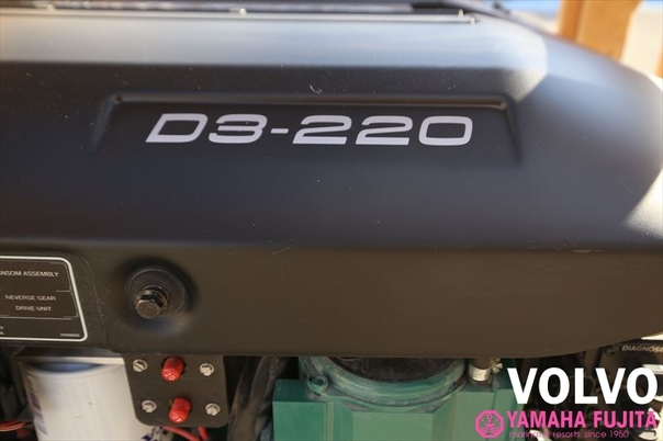 中古船外機 Volvo Engine D3 2a ボルボディーゼルエンジン Ssc Boat Store ヤマハ藤田シーサイドクラブ ボートストア